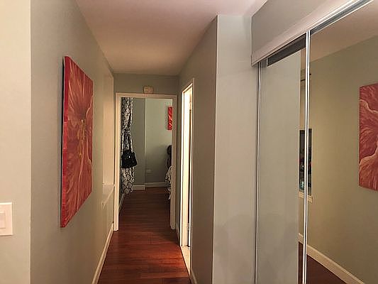 4th image of 150 W 51st St APT 1533