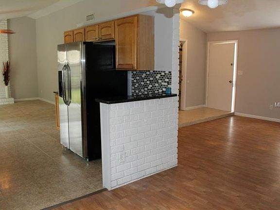 5th image of 8056 Elsee Dr
