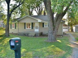 1113 S Tennessee Ave, Muncie, IN 47302
