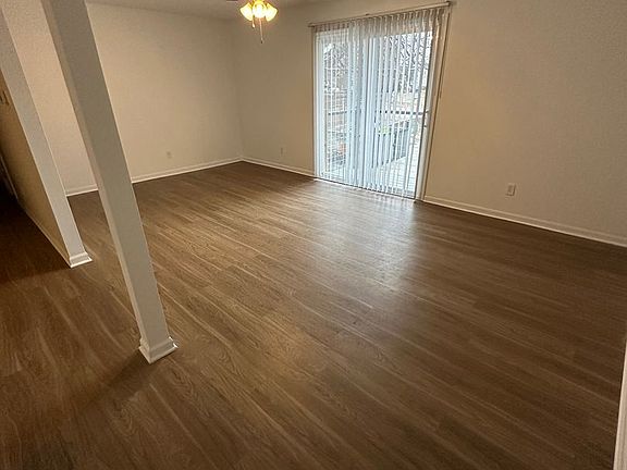 4th image of 200 Grover St #G