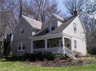 832 Woodland Ave, Oakmont, PA 15139