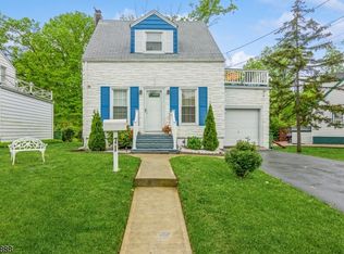 71 Berlant Ave, Linden, NJ