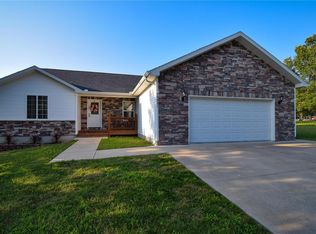 19831 Stamper Ln, Waynesville, MO 65583