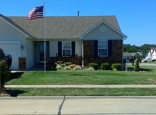 1203 Sunny Ridge Dr, O'Fallon, MO 63366