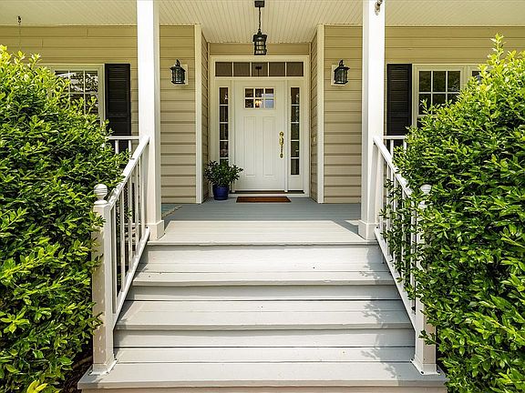 4th image of 11311 Long Meadow Dr