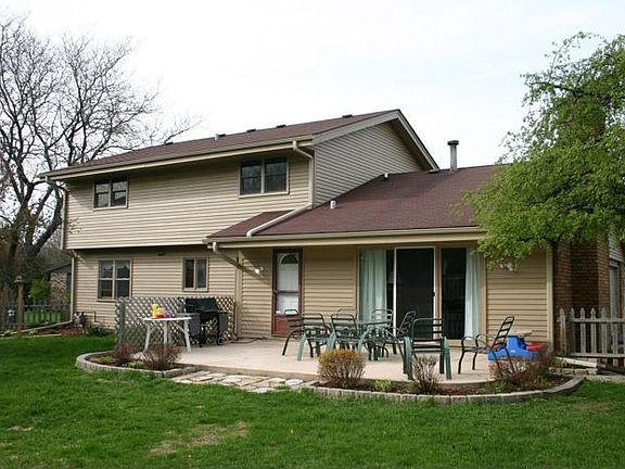2nd image of 2088 Shaw Woods Dr