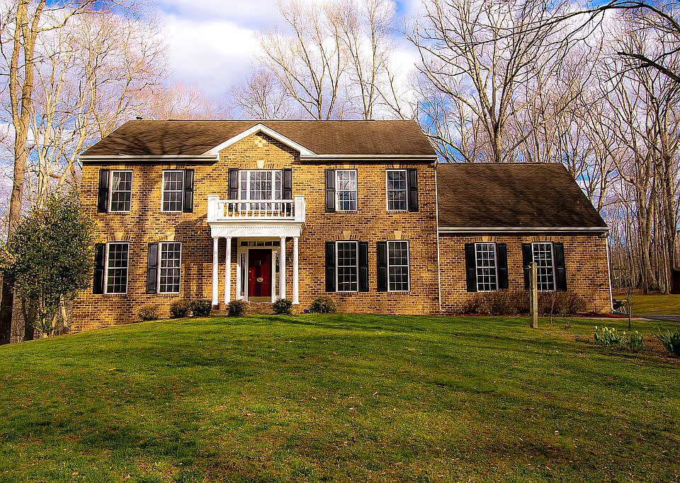 1st image of 9121 Morla Woods Pl