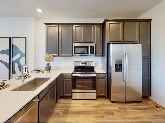 4th image of 11088 Macomber Lane