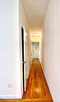 5th image of 410 E 89th St APT 5a