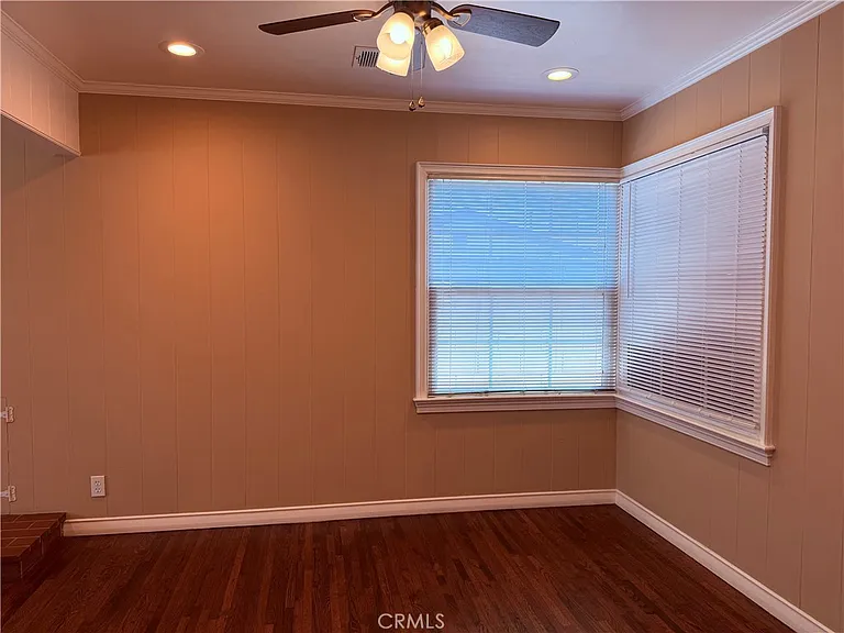 1447 S Valley Center Ave — Photo 10
