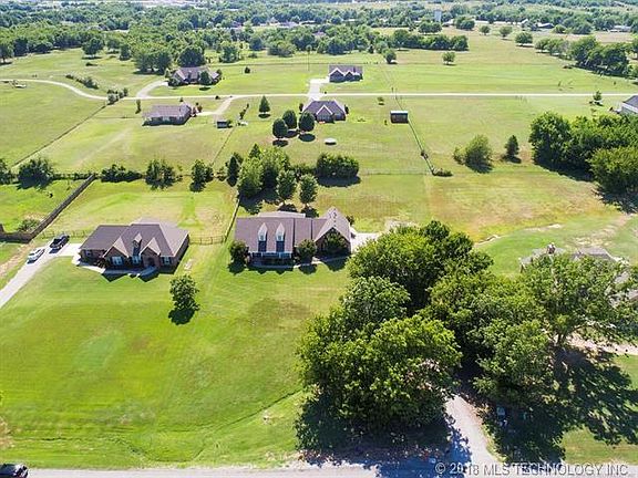 4th image of 18344 S Quail Meadow Dr