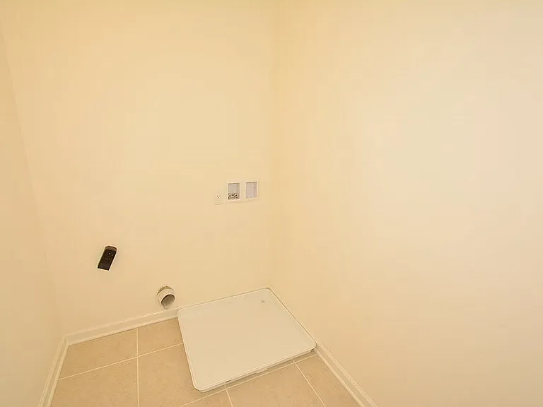 2349 Bridlewood Dr — Photo 27