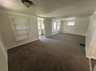 922 Elysian Ave, Toledo, OH 43607