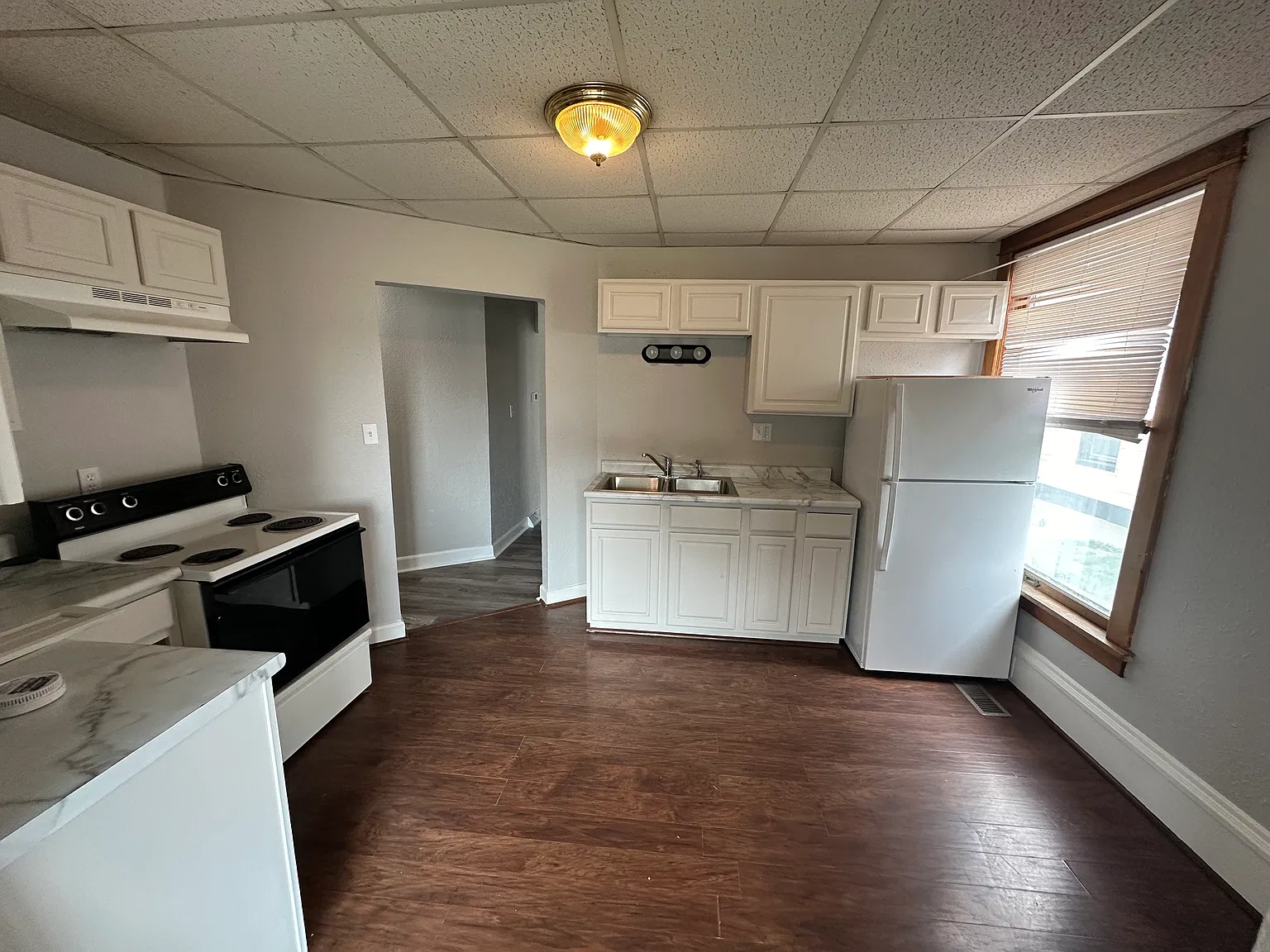 2 bed, 1350 sqft, $1,100 — Photo 3