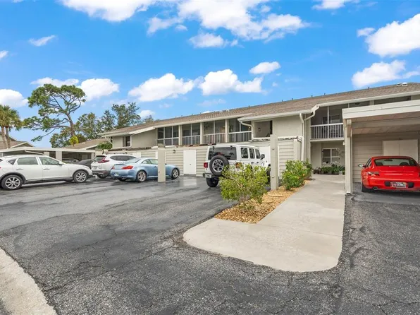 1306 Pine Lake Dr #6, Venice, FL 34285
