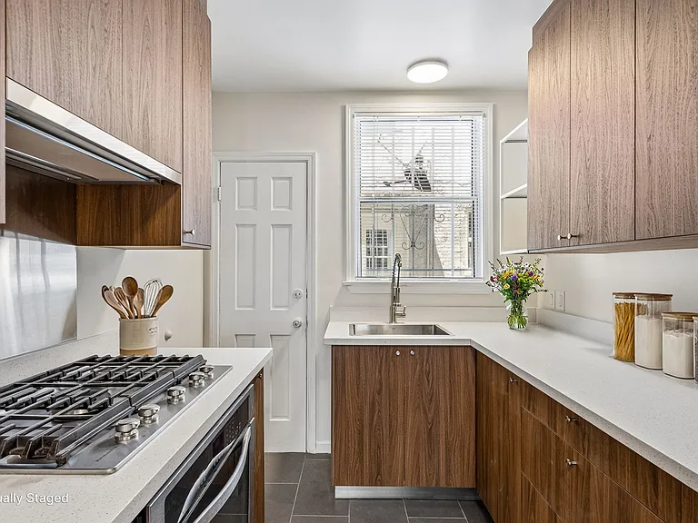 3126 Stocker St #1 — Photo 6