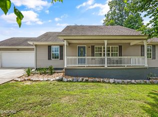 2930 Old Whites Mill Rd, Maryville, TN 37803