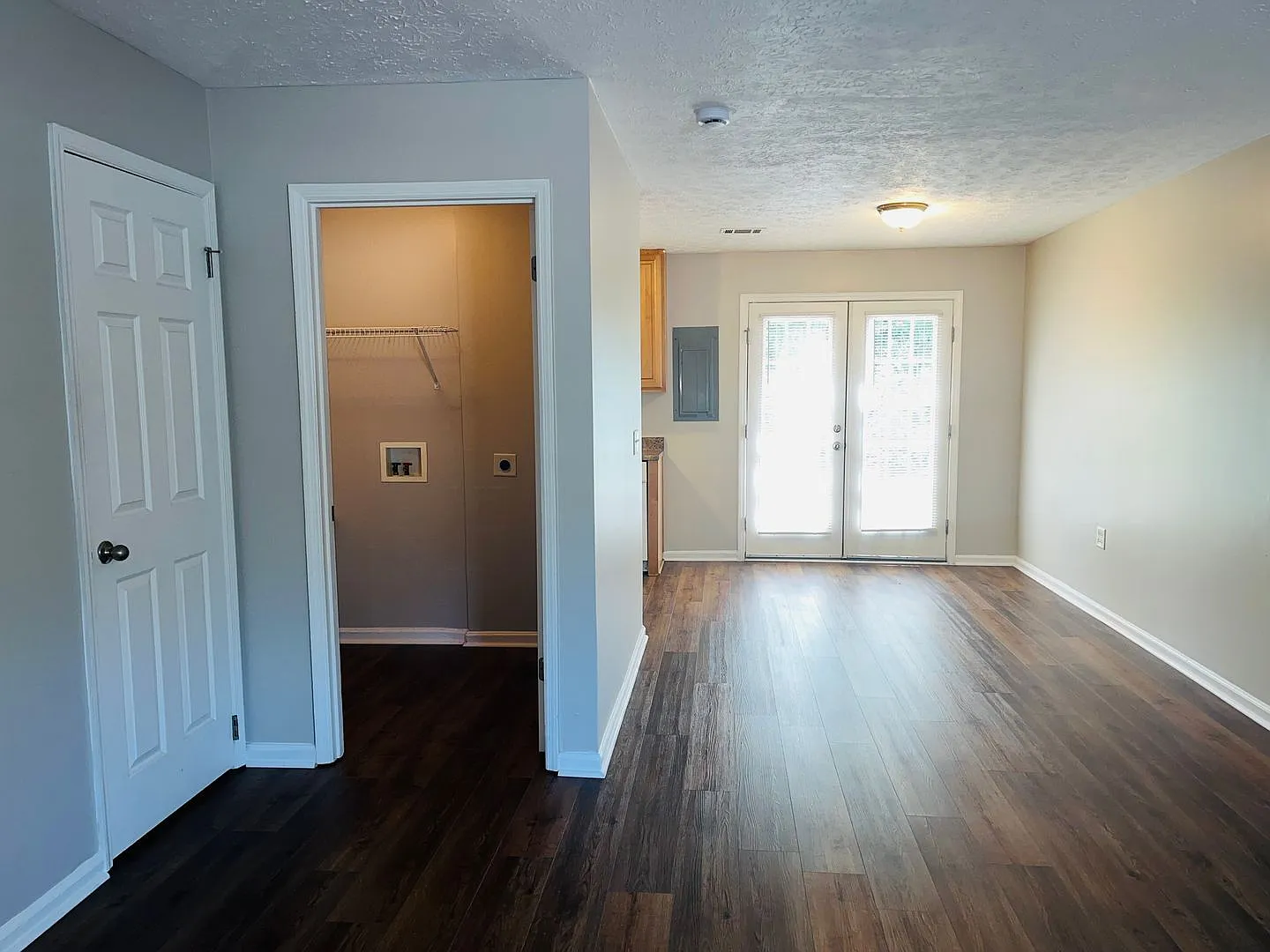 605 Wilburn Ave - DASH — Photo 3