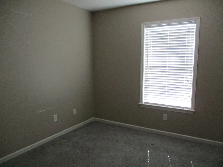 1219 Long Point Dr — Photo 14