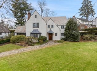 3 Ridgecrest W, Scarsdale, NY 10583