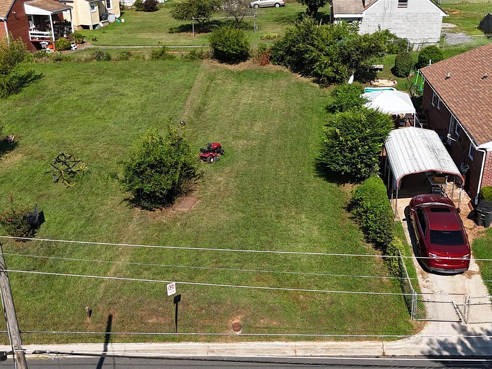 1st image of 519 Fauquier St