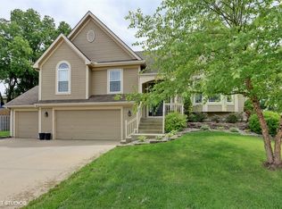 10619 NW 86th Ter, Kansas City, MO 64153