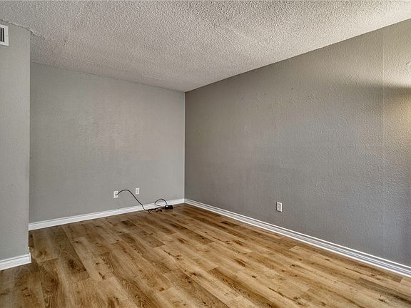 2nd image of 1705 Welsh Ave