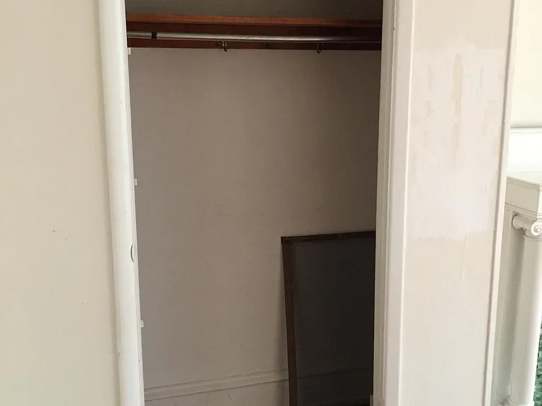 4211 Pine St #2F — Photo 4