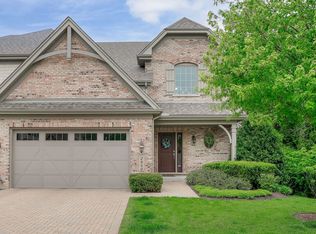 2040 Mackenzie Pl, Wheaton, IL 60187