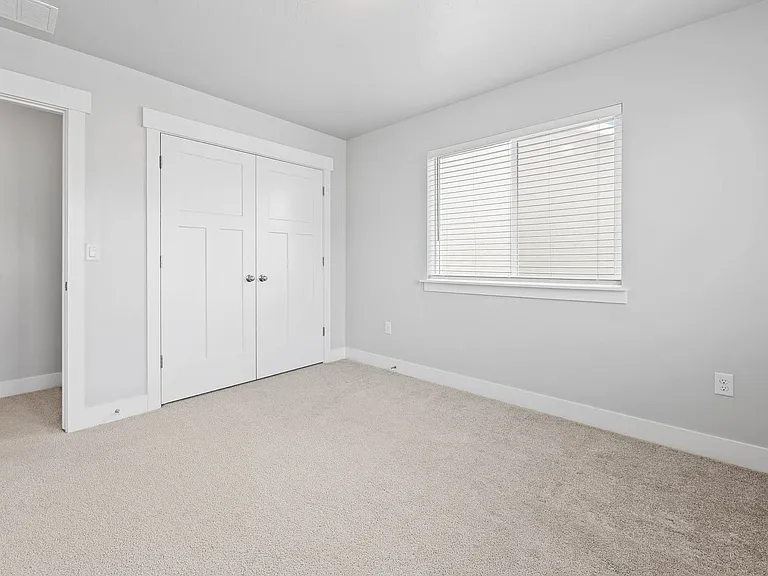 1583 W Quailhill Rd — Photo 26