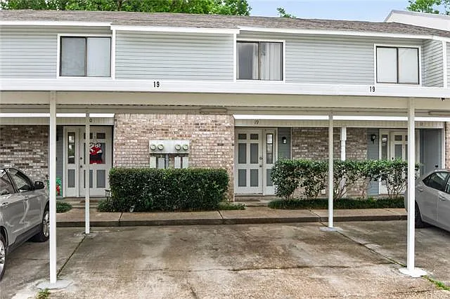 Building Photo - 382 Fairway Dr #19