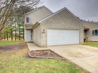 2909 Sierra Dr #0, Champaign, IL