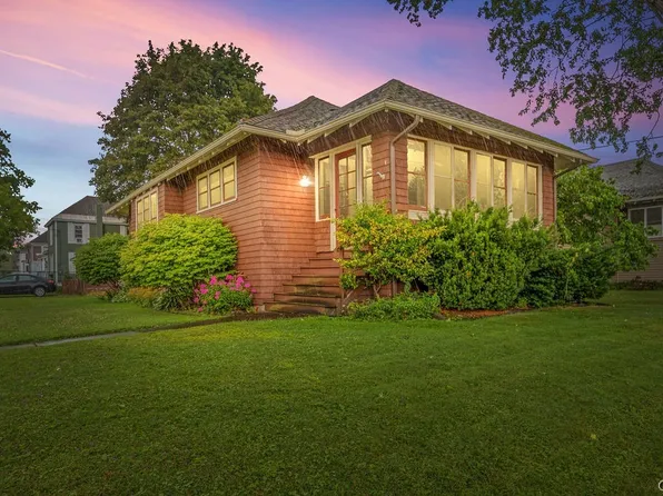 105 Pexton St, Sherrill, NY 13461