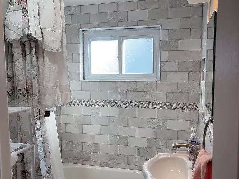 3700 Alcona St — Photo 2