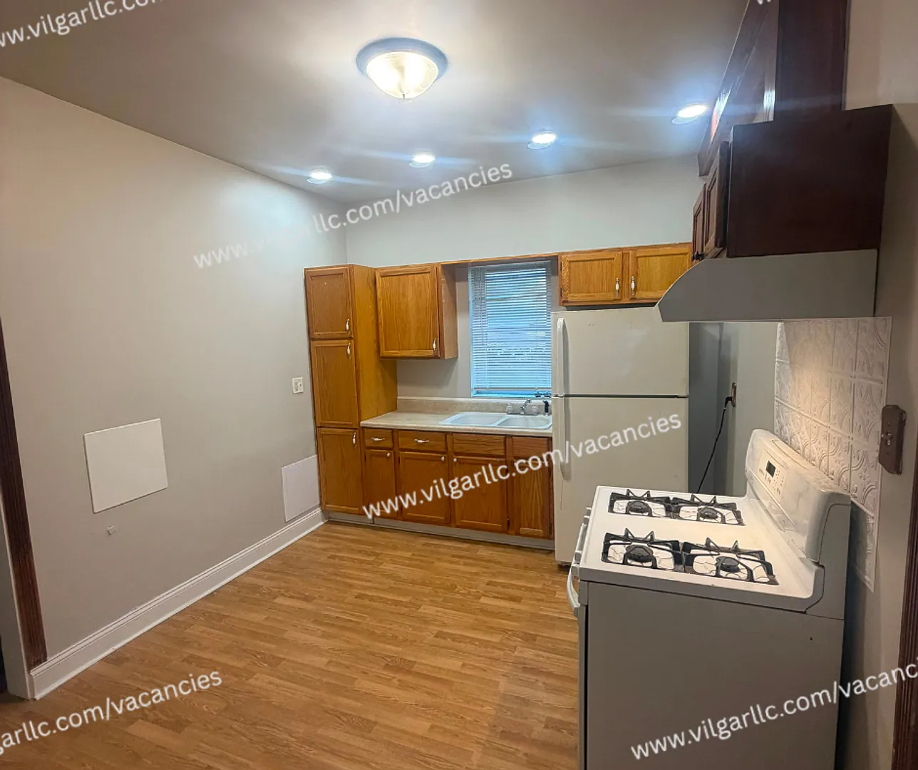 5417 Wood Ave. — Photo 3