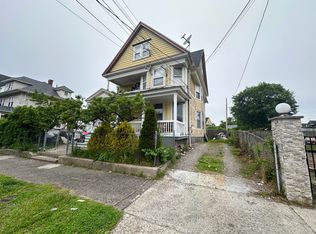 392 Laurel Ave, Bridgeport, CT 06605