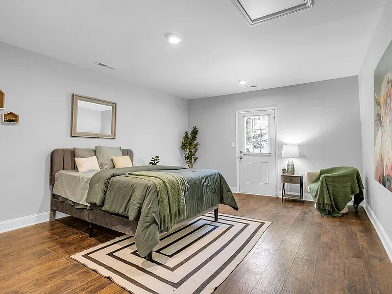38 Shore Dr — Photo 7