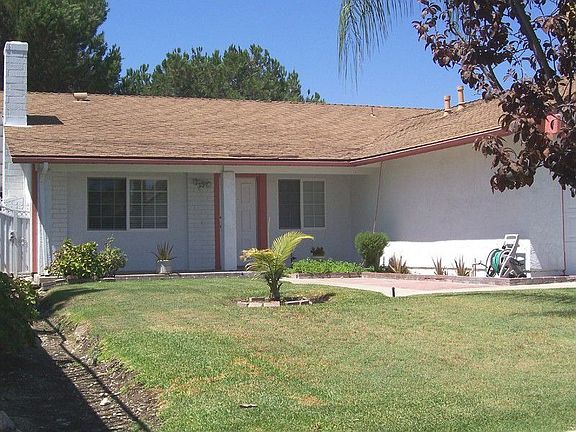 5th image of 1543 N Hacienda Dr