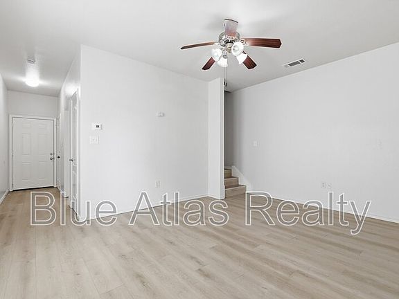 3rd image of 908 Drexel St #B