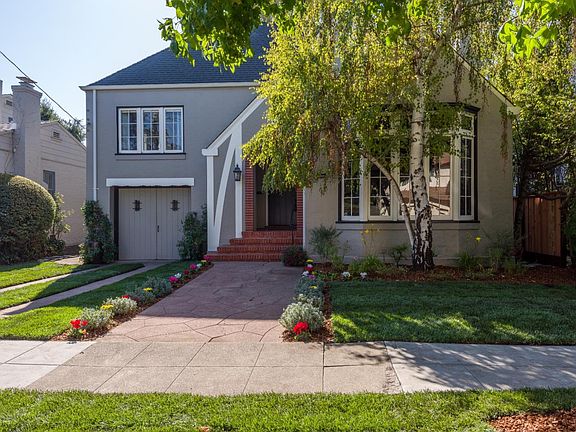 2nd image of 1439 Capuchino Ave