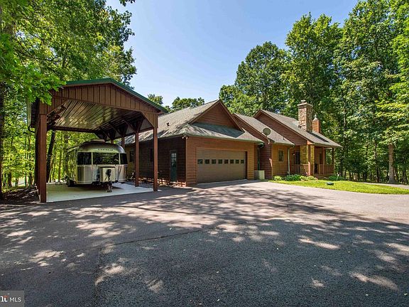 3rd image of 355 Markwood Dr