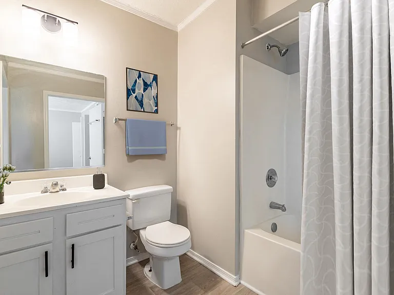 Deerbrook Apartments — Photo 12