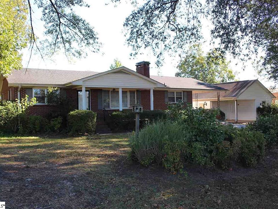 1st image of 374 Flatwood Rd