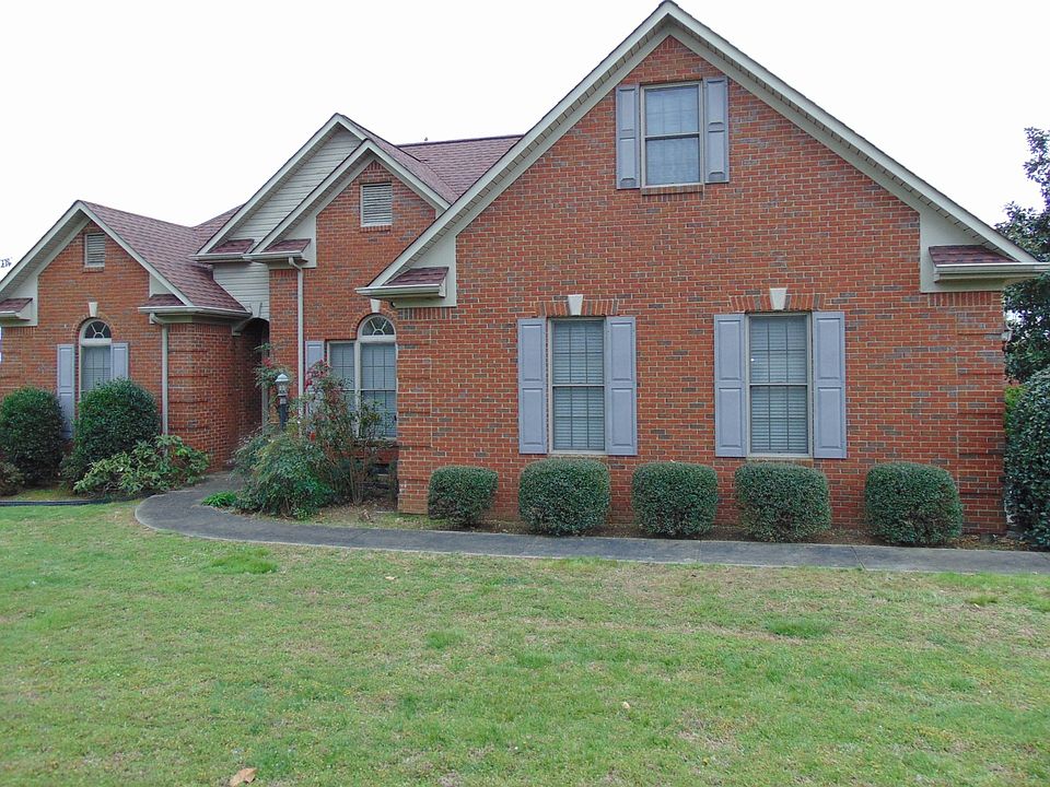 1st image of 17 Eastridge Rd