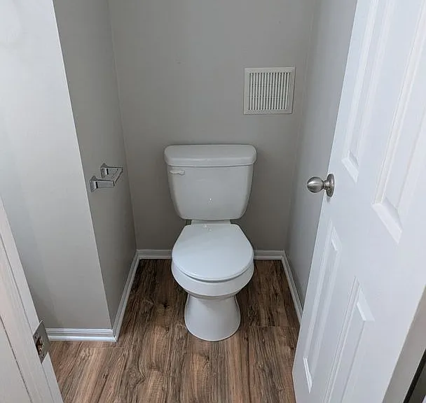 873 Kerns Dr NE — Photo 8