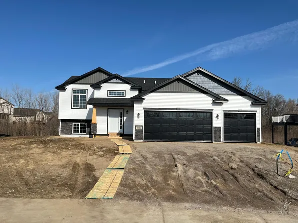 23049 Topaz St, Saint Cloud, MN 56301