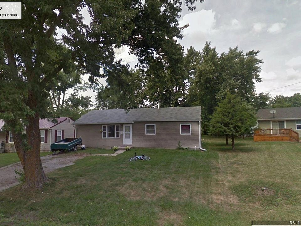 2nd image of 205 Allen St