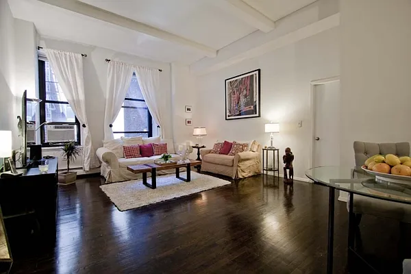 Sold by ROOM Real Estate | media 13