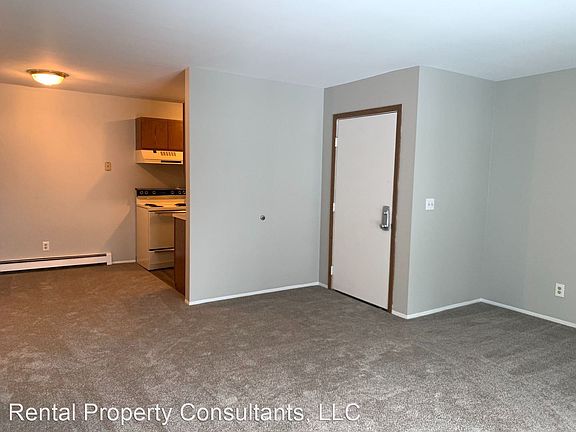 3rd image of 527 Donna Dr NW #11222998