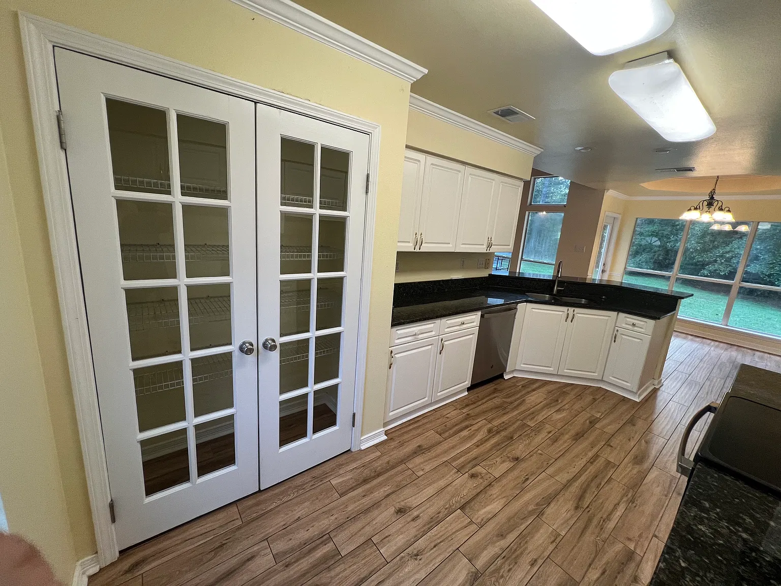 3 bed, 1850 sqft, $2,250 — Photo 3